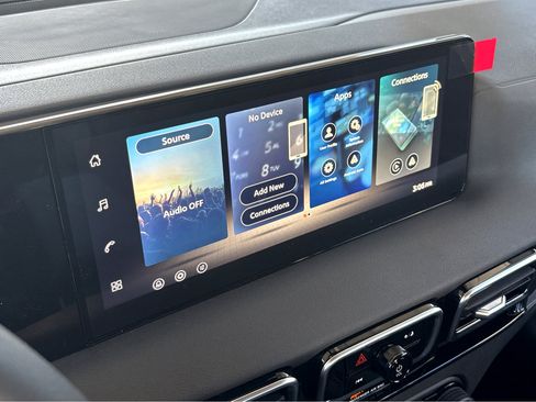 New 2026 Nissan Sentra SR w/ SR Premium Package FWD image 7
