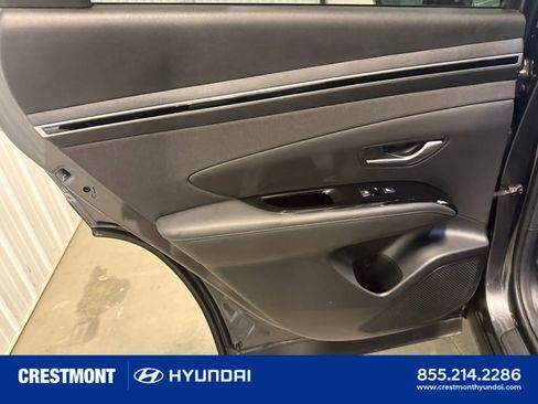 Used 2023 Hyundai Tucson Limited AWD/4WD image 23
