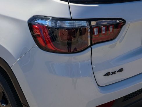 New 2026 Jeep Compass Latitude AWD/4WD image 7