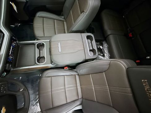 New 2026 Chevrolet Silverado 3500 High Country w/ High Country Premium Package image 25