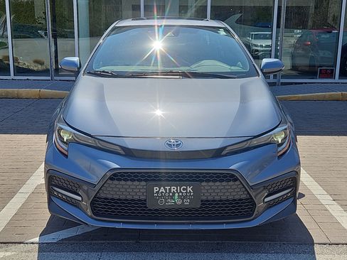 Used 2021 Toyota Corolla SE FWD image 19