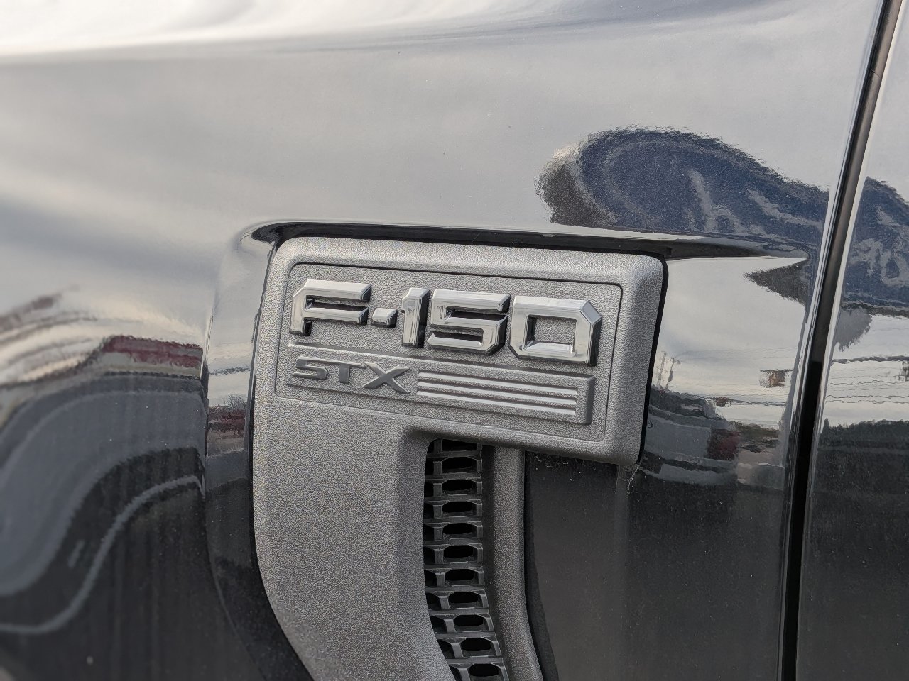 New 2026 Ford F150 STX w/ Equipment Group 200A AWD/4WD image 12