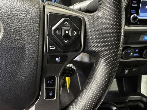 Used 2021 Toyota Tacoma SR5 image 16