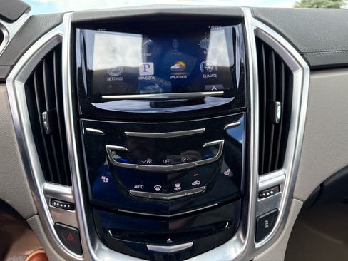 Used 2014 Cadillac SRX Luxury w/ Driver Awareness Package FWD image 11