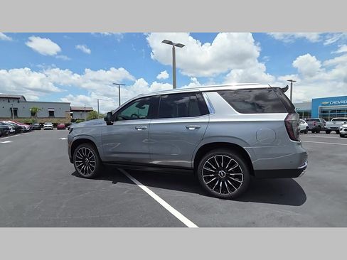 New 2026 Chevrolet Tahoe High Country AWD/4WD image 23