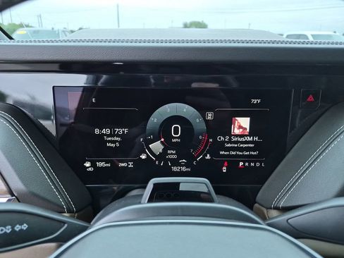Certified 2025 GMC Yukon Denali Ultimate AWD/4WD image 22