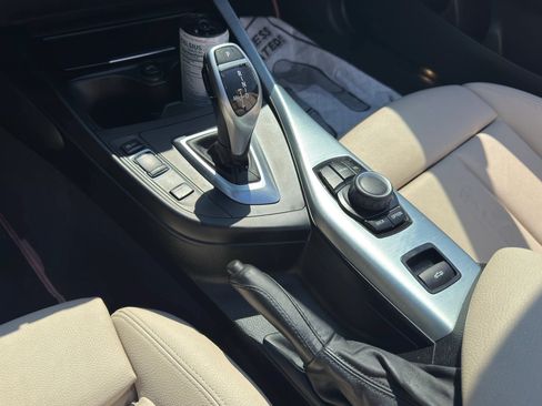 Used 2016 BMW 228i Convertible RWD image 11