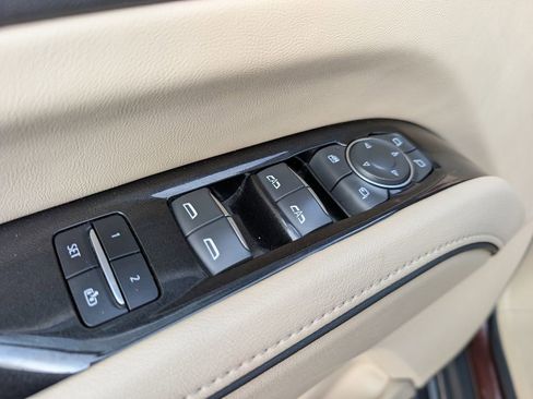 Used 2023 Cadillac Escalade ESV Premium Luxury w/ Performance Package image 13