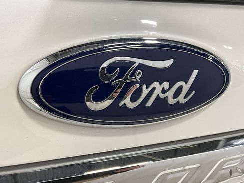 Used 2019 Ford Explorer Limited FWD image 29