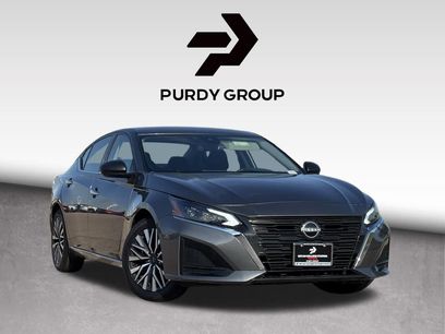 Used 2024 Nissan Altima 2.5 SV