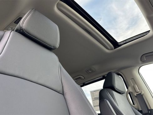 New 2026 Honda Odyssey EX-L image 19