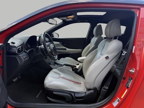 Used 2020 Hyundai Veloster Turbo Ultimate FWD image 22