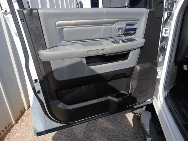 Used 2019 RAM 1500 Big Horn AWD/4WD image 49