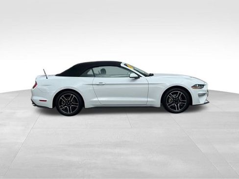 Used 2021 Ford Mustang Premium image 2