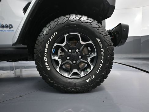 Used 2023 Jeep Wrangler Unlimited Rubicon 4xe w/ Steel Bumper Group image 18