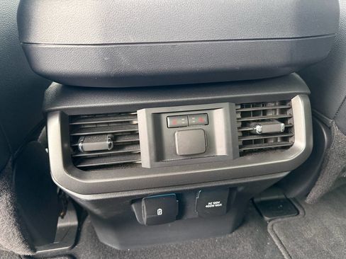 Used 2024 Ford F150 Lariat w/ Equipment Group 502A High AWD/4WD image 16