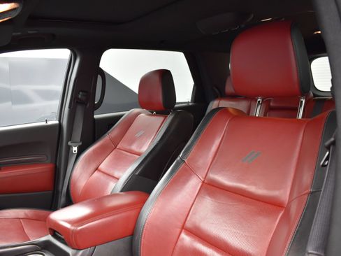 Used 2022 Dodge Durango R/T w/ Tow 'N Go Package AWD/4WD image 12