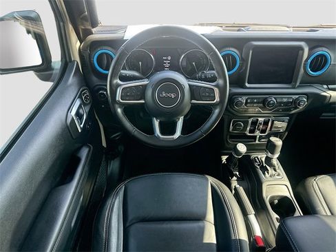 Used 2022 Jeep Wrangler Unlimited Sahara w/ Cold Weather Group image 21