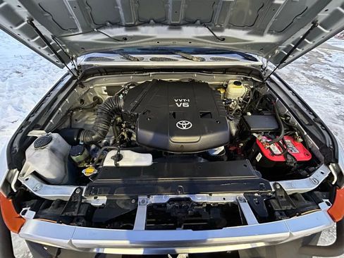 Used 2008 Toyota FJ Cruiser 4WD image 29