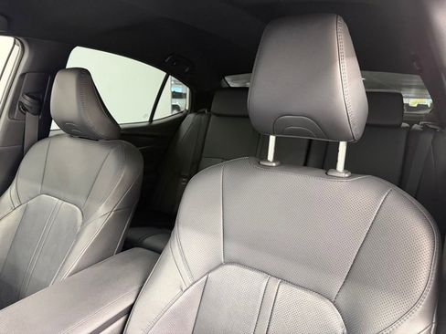 Used 2025 Toyota Camry XSE FWD image 24
