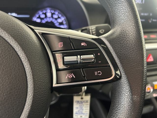 Used 2023 Kia Forte LXS FWD image 16
