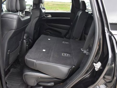 Used 2012 Jeep Grand Cherokee SRT8 w/ Luxury Group II AWD/4WD image 22