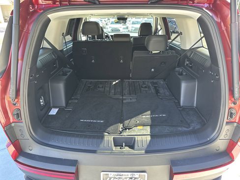 Used 2025 Hyundai Santa Fe SEL image 32