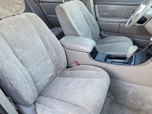 Used 2003 Toyota Avalon XL image 18