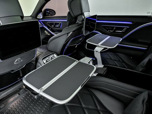 Used 2022 Mercedes-Benz Maybach S 580 4MATIC image 29