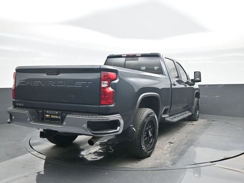Used 2020 Chevrolet Silverado 2500 LT w/ All Star Edition image 6