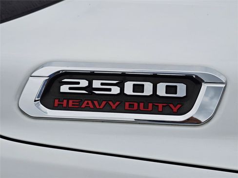 Used 2020 RAM 2500 Limited AWD/4WD image 7