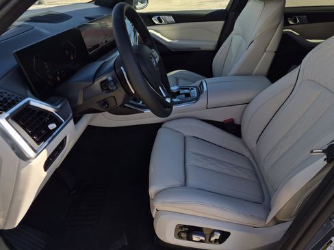 New 2026 BMW X7 xDrive40i w/ Executive Package image 30
