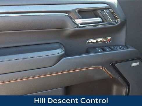 Used 2022 GMC Sierra 1500 AT4 w/ AT4 Preferred Package image 16