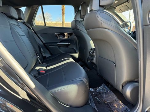 Certified 2025 Mercedes-Benz GLC 300 image 21
