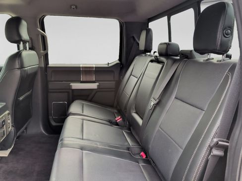 Used 2016 Ford F150 Lariat w/ Equipment Group 501A Mid AWD/4WD image 31