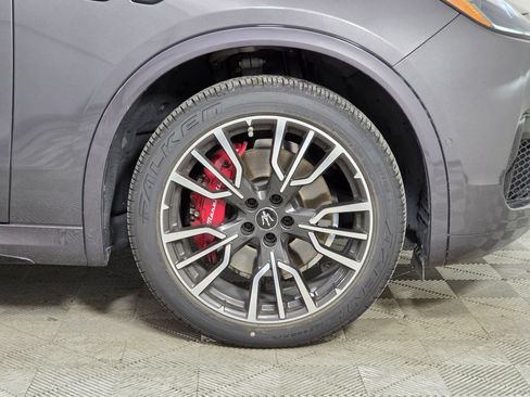Used 2023 Maserati Grecale Modena AWD/4WD image 39