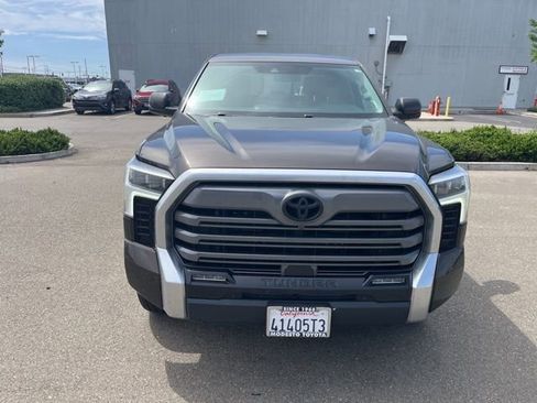 Used 2023 Toyota Tundra Limited AWD/4WD image 2