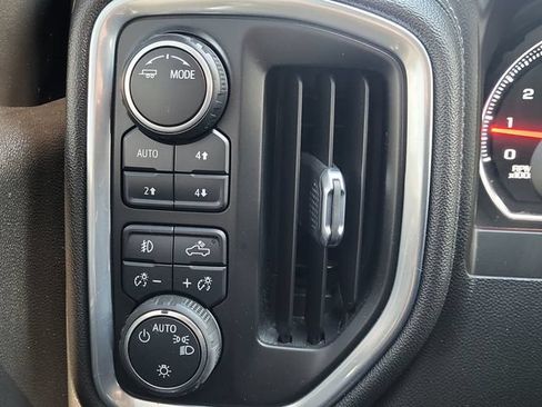 Used 2021 Chevrolet Silverado 1500 LT Trail Boss w/ Bed Protection Package AWD/4WD image 22
