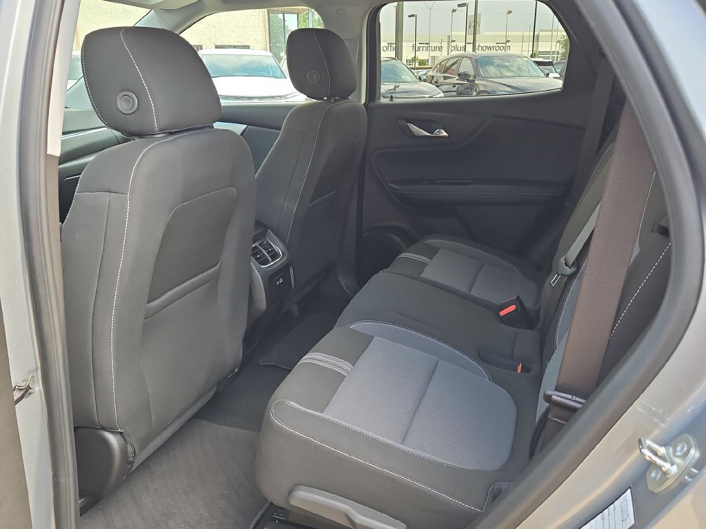 Used 2025 Chevrolet Blazer LT FWD image 28