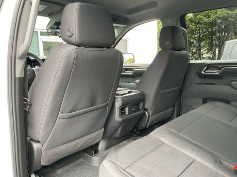 Used 2025 Chevrolet Silverado 1500 LT Trail Boss w/ Protection Package AWD/4WD image 30