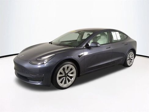 Used 2022 Tesla Model 3 Long Range image 9