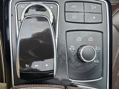 Used 2019 Mercedes-Benz GLS 550 4MATIC image 9