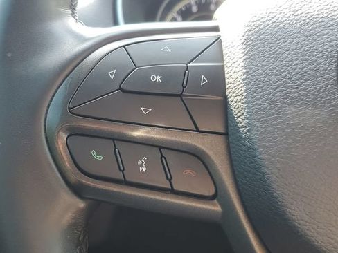 Used 2020 Jeep Cherokee Trailhawk w/ Cold Weather Group AWD/4WD image 8