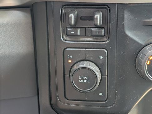 Used 2026 Ford F350 XLT AWD/4WD image 25