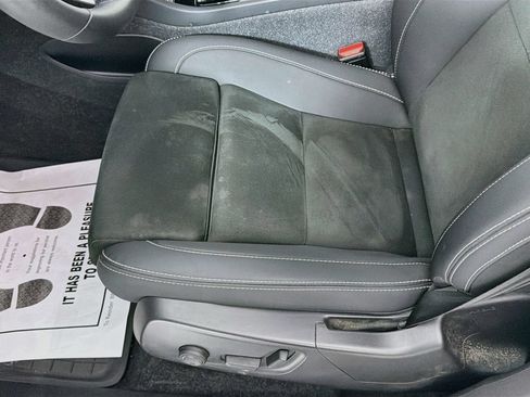 Certified 2023 Volvo C40 P8 Recharge Ultimate w/ Protection Package Premier AWD/4WD image 21