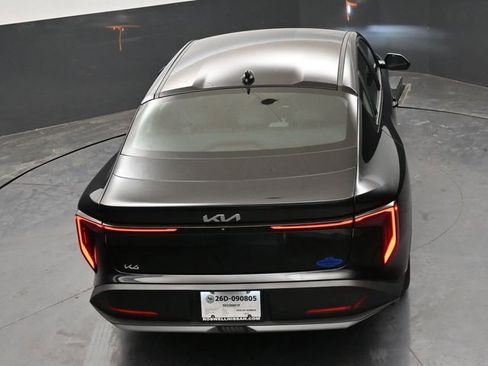 Used 2025 Kia K4 LXS image 23