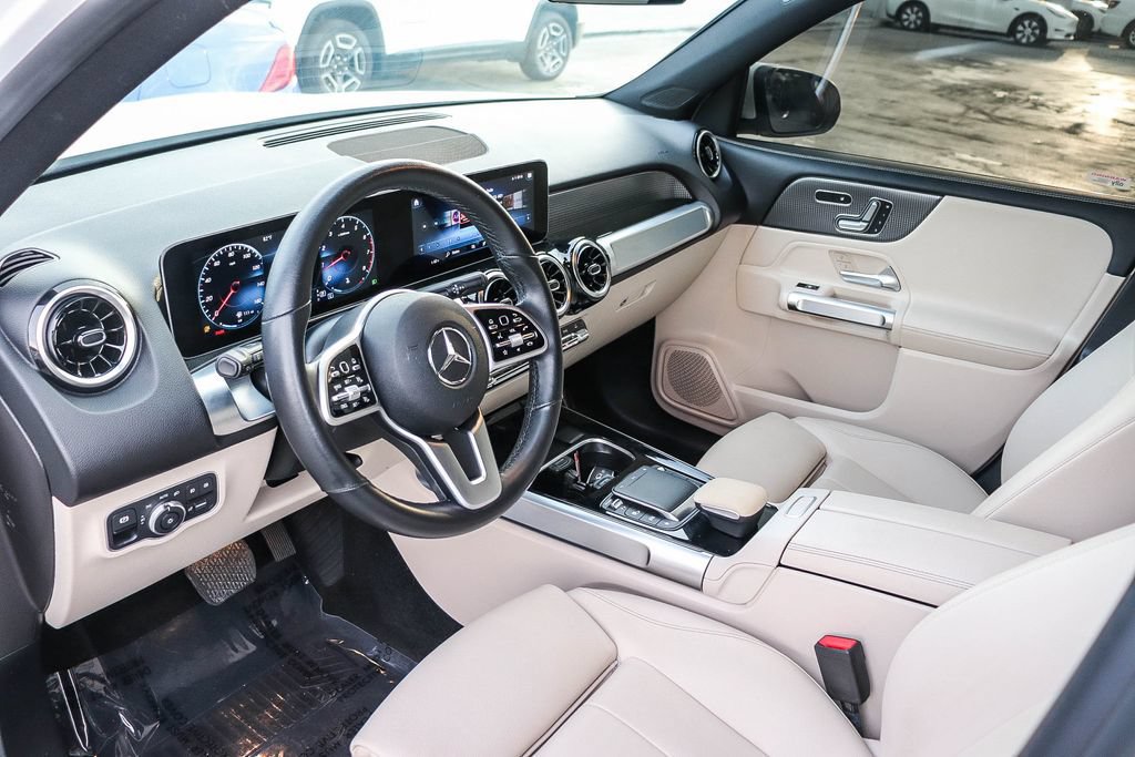 Used 2021 Mercedes-Benz GLB 250 image 23