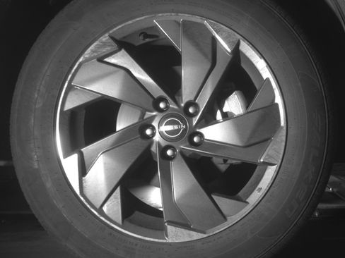 Used 2025 Nissan Rogue SV FWD image 13