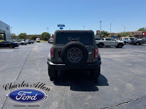 Used 2025 Ford Bronco Badlands AWD/4WD image 4