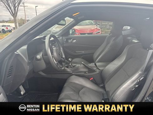 Used 2024 Nissan Z Performance w/ Floor Mat Package image 10
